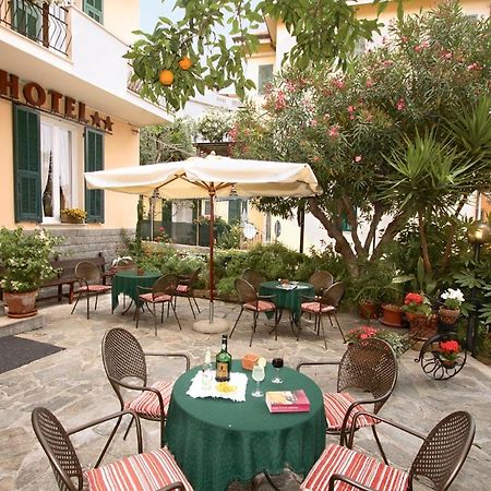Hotel Villa Bianca Laigueglia Luaran gambar